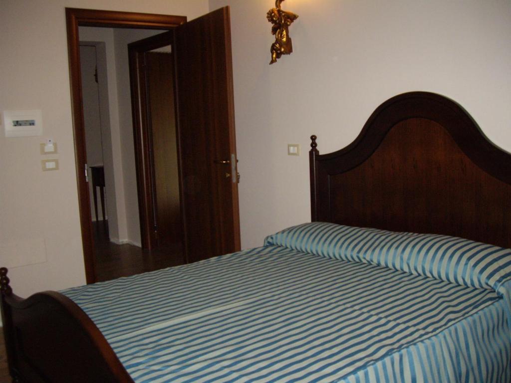 Agriturismo Il Borgo Degli Ulivi Roseto Degli Abruzzi Room photo